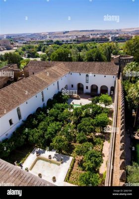 ¡Sumérgete en la Historia con el Alcázar de los Reyes Cristianos! Un monumento majestuoso lleno de detalles fascinantes