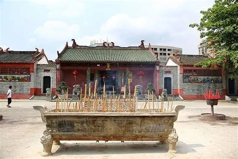 ¡Explora la magia ancestral del Templo de Isis en el remoto Xi'an! Un viaje fascinante a través de la historia egipcia y una joya arqueológica poco explorada.